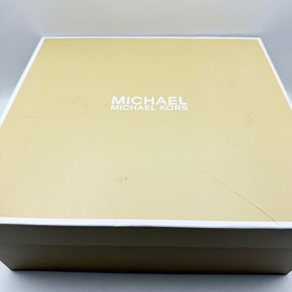 Michael Michael Kors Womens Asher Bootie US 8M Black Brown Leather Lug Ankle NIB - Picture 13 of 13